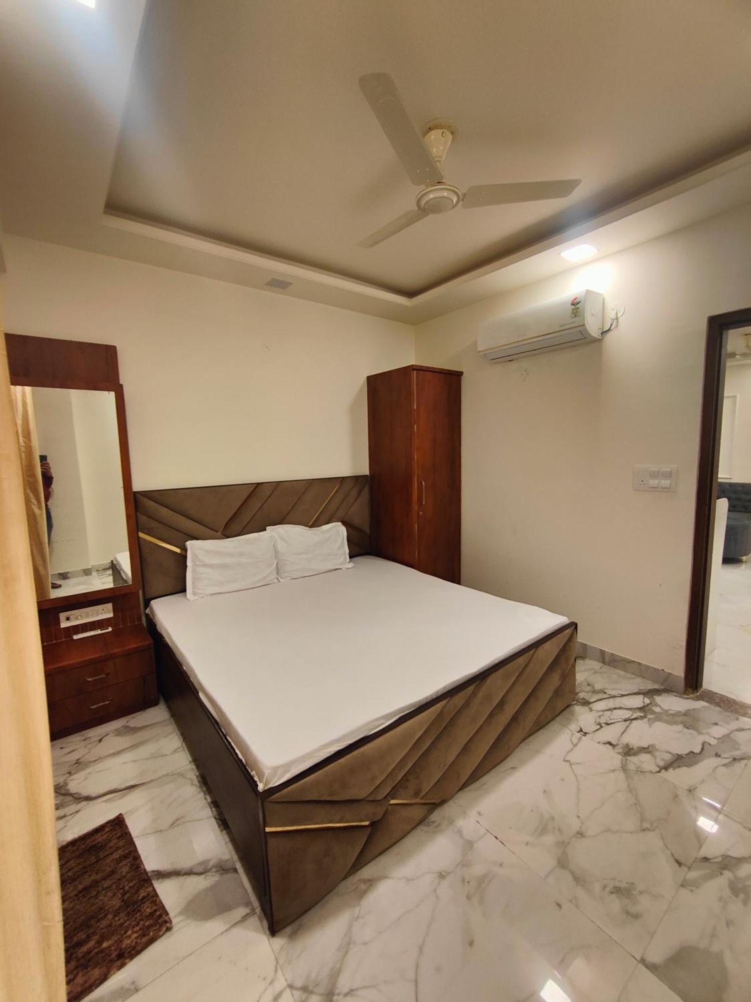 Pinkcity Pransh Heights *