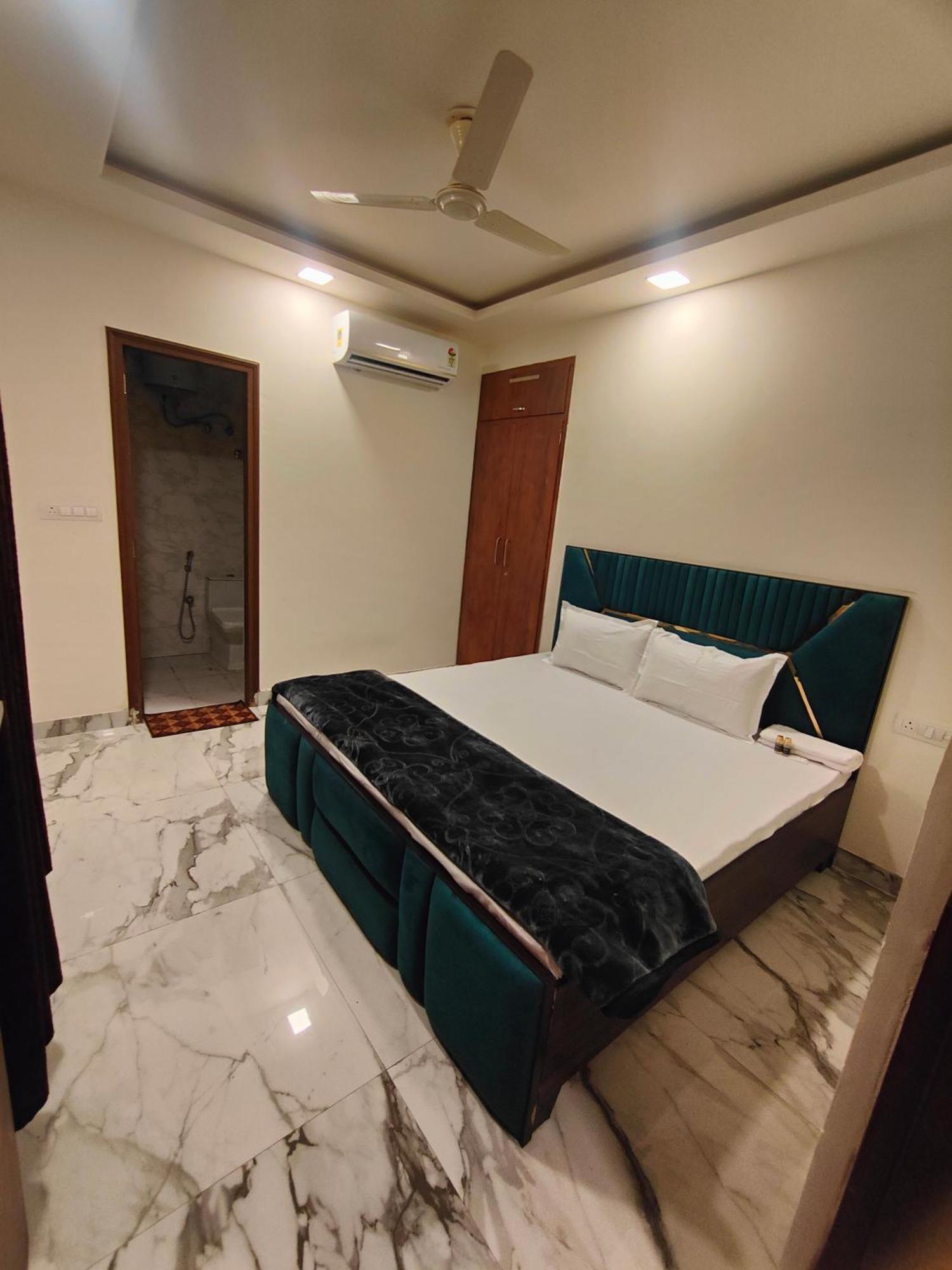 Pinkcity Pransh Heights * Jaipur